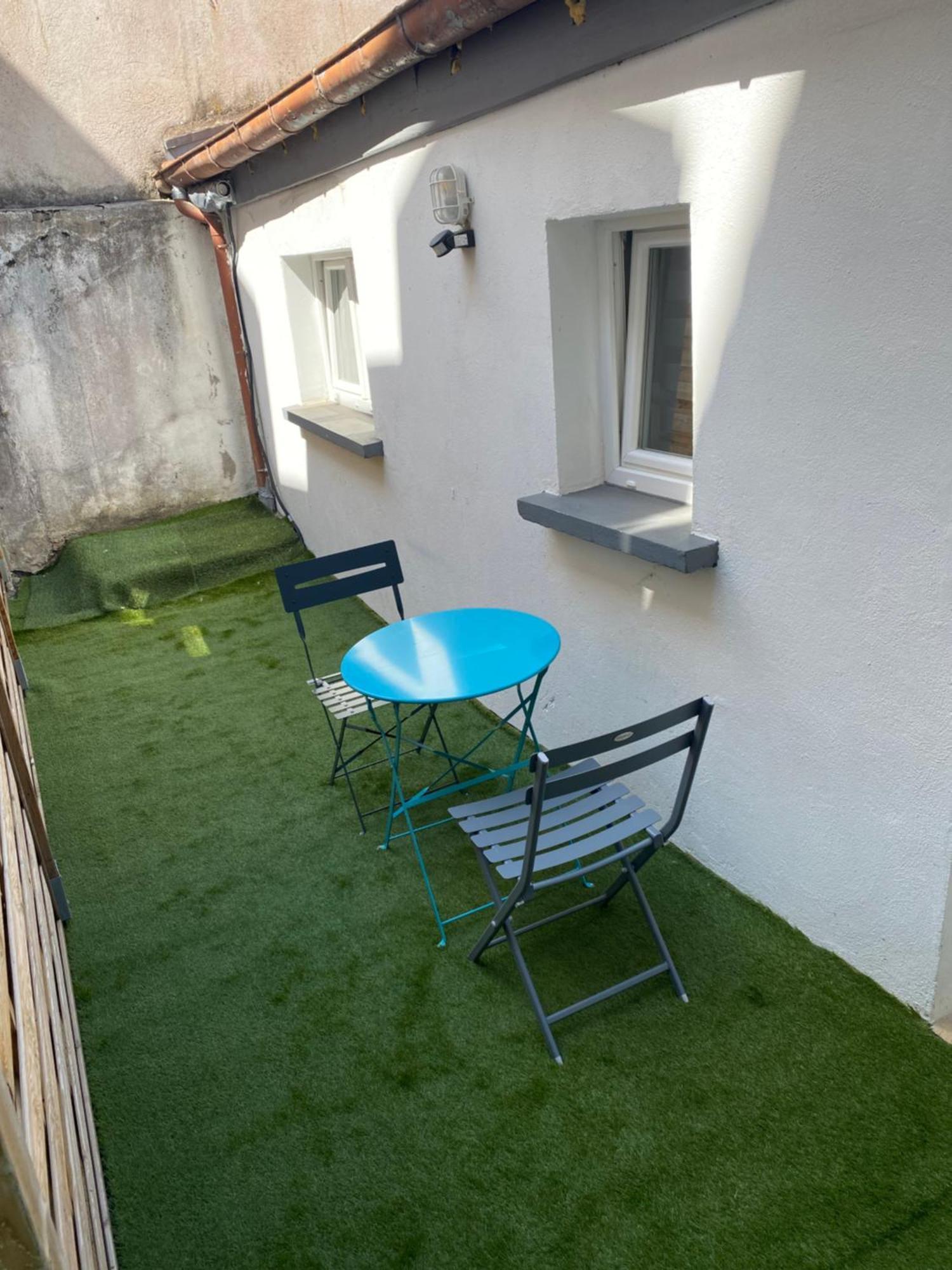 Le Patio Studio-Terrasse Montbeliard-Centre Dış mekan fotoğraf
